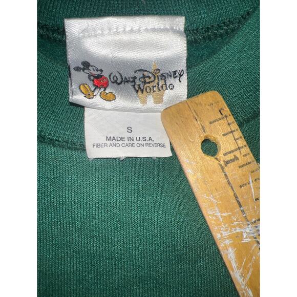 Vintage Disney world Mickey Mouse embossed embroidered green sweatshirt small - Picture 6 of 7